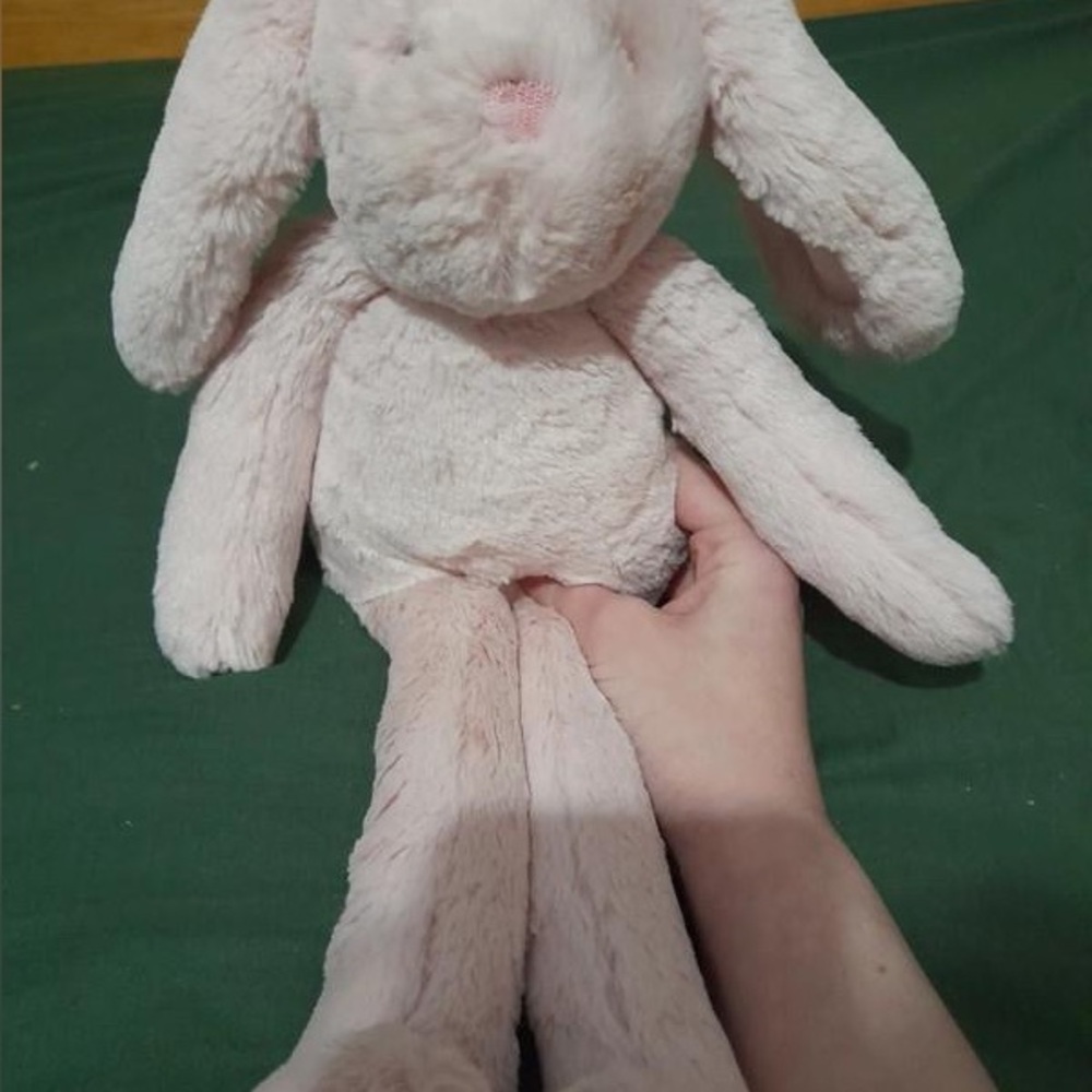 Toy Soft pink bunny